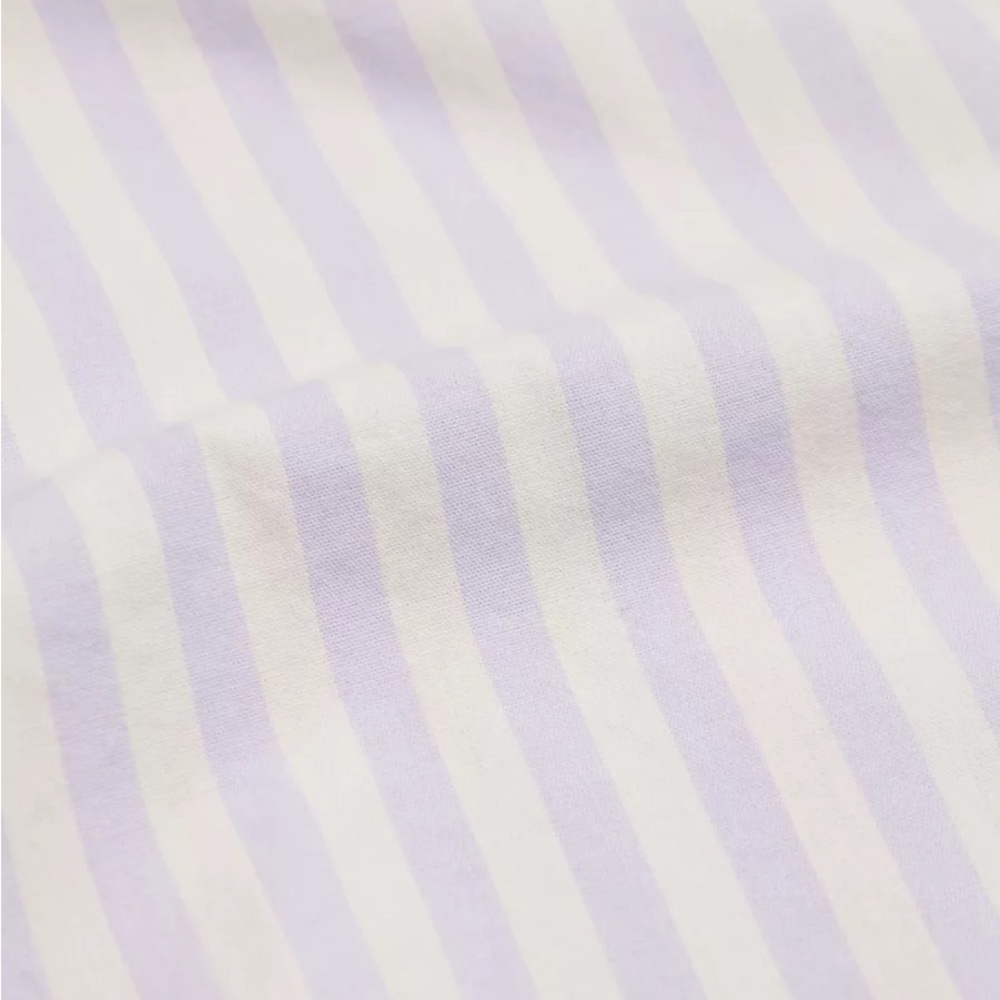 Aritzia Purple and White Striped Women Shorts - Picture 3 of 3